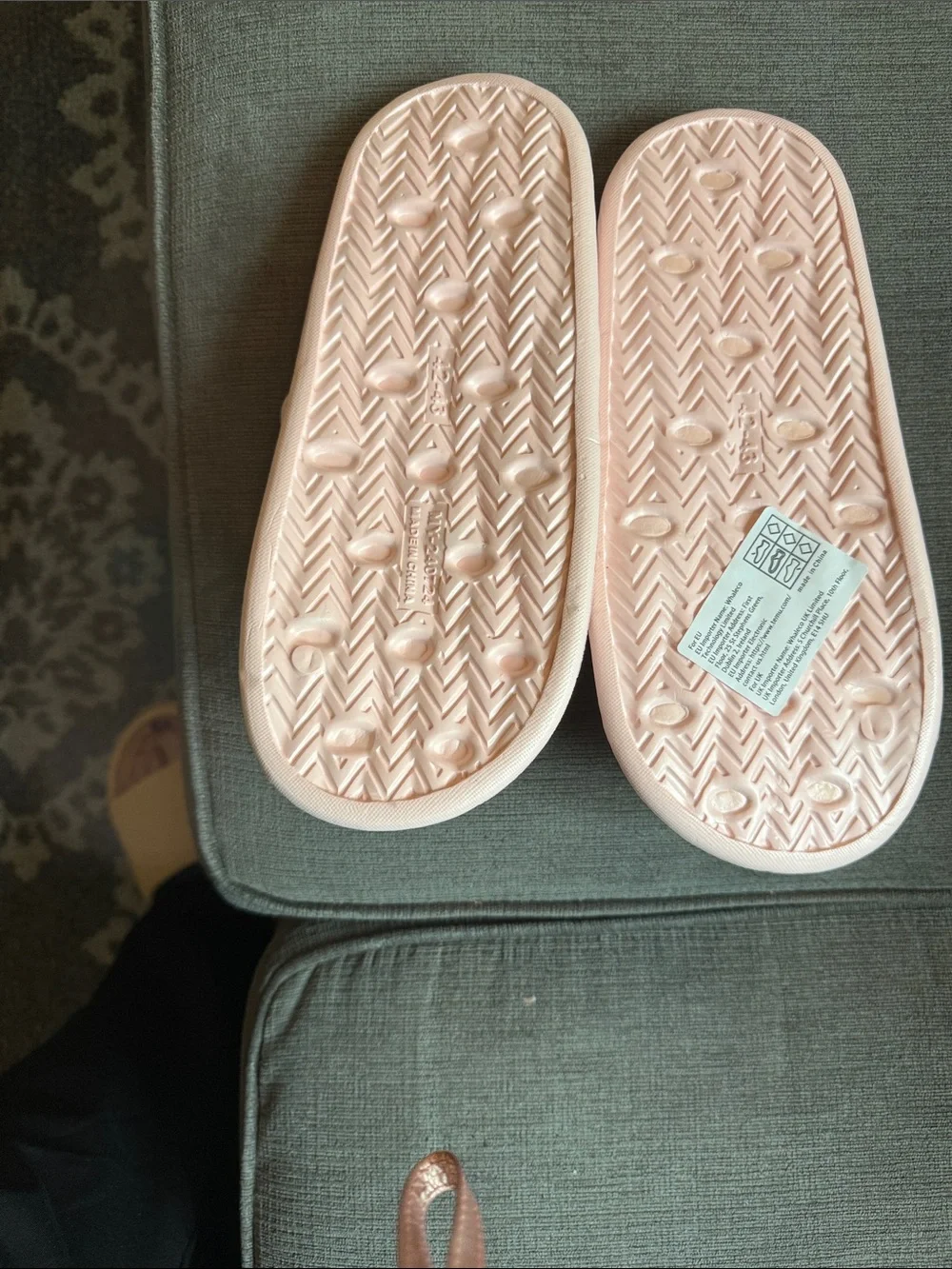 Hello Kitty Light Pink Girls Slide Sandals with Red Bow